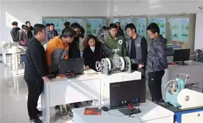 西安高新科技職業(yè)學院 擁抱網(wǎng)絡科技，開啟超越同齡人的技術(shù)之旅